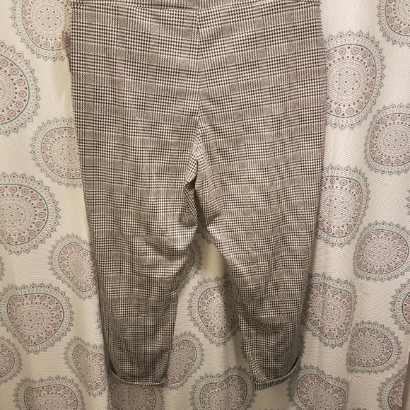 Terra & Sky black and white plaid pants - Picture 4 of 7